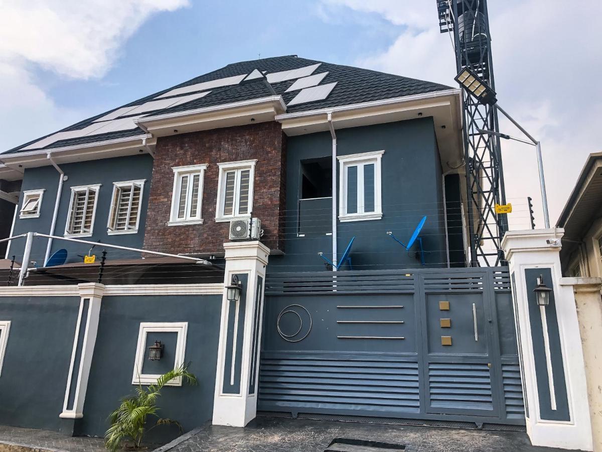 Crayford Homes Ikeja Exteriör bild