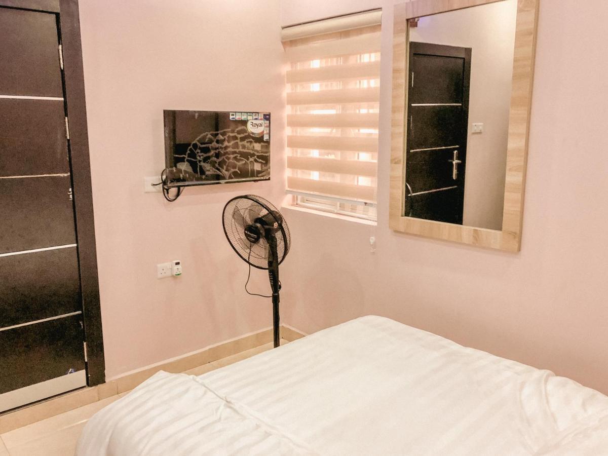 Crayford Homes Ikeja Exteriör bild